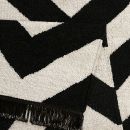 Tapis Carpets & CO. moderne ZIG ZAG noir et blanc