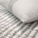 Tapis moderne STONE gris taupe et blanc Down To Earth