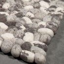 Tapis ON THE ROCKS en laine gris Angelo